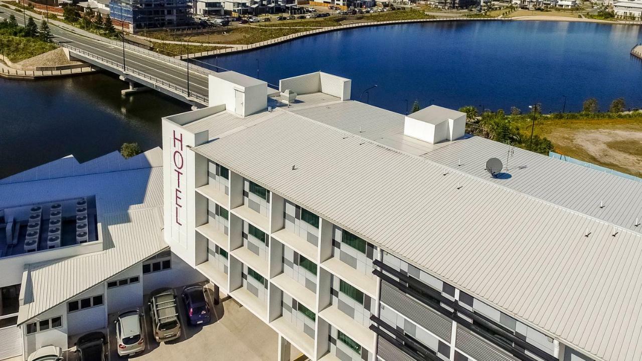 Mercure Sunshine Coast Kawana Waters Hotel Bagian luar foto