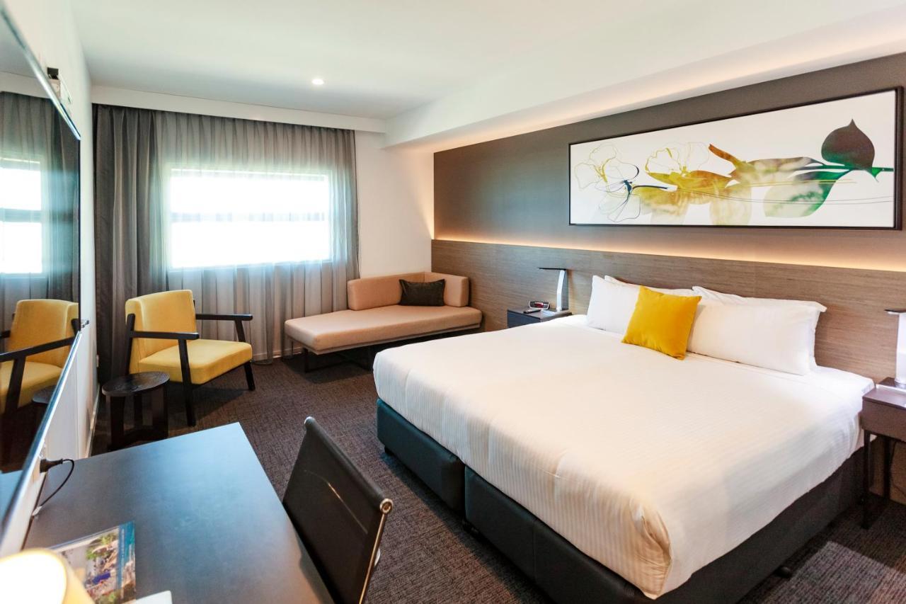 Mercure Sunshine Coast Kawana Waters Hotel Bagian luar foto